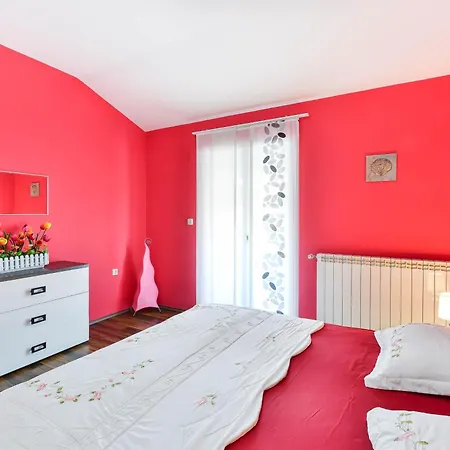 Family Friendly Apartments With A Swimming Pool Zadar - 16336 Room photo