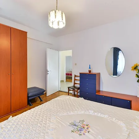 Family Friendly Apartments With A Swimming Pool Zadar - 16336 Room photo